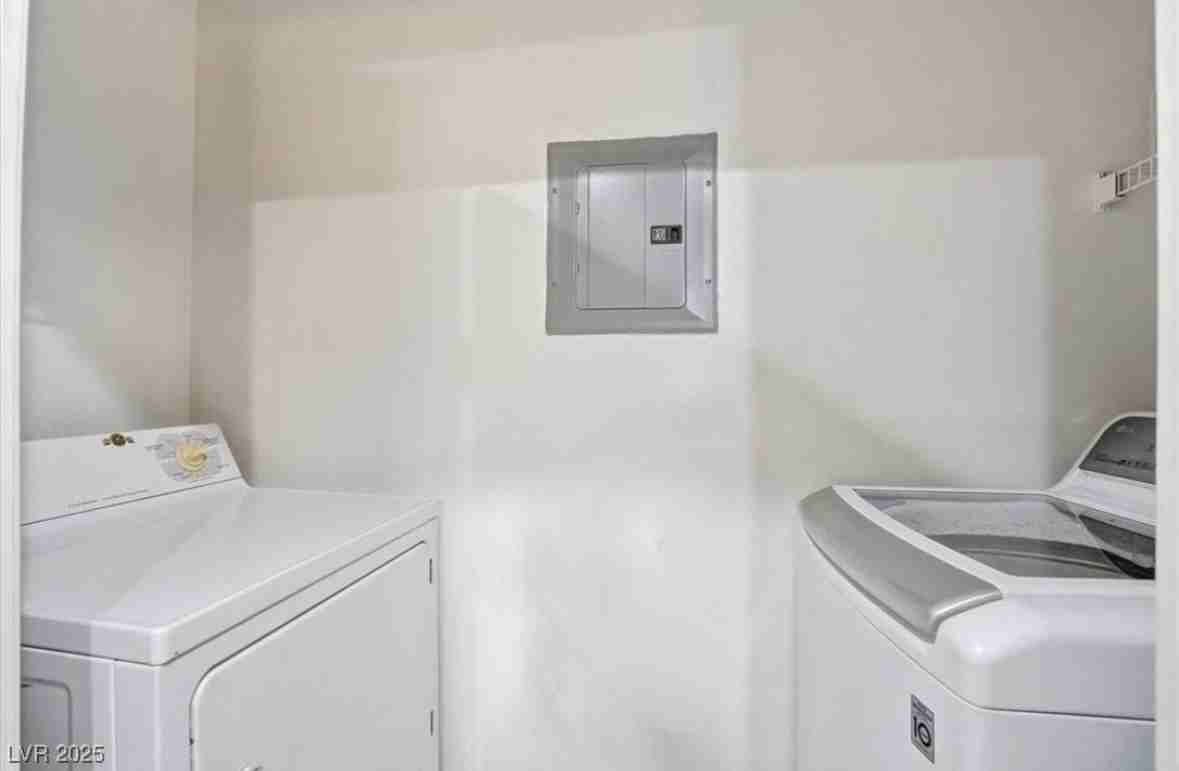 7147 S Durango Dr #111 - Photo 7 of 20