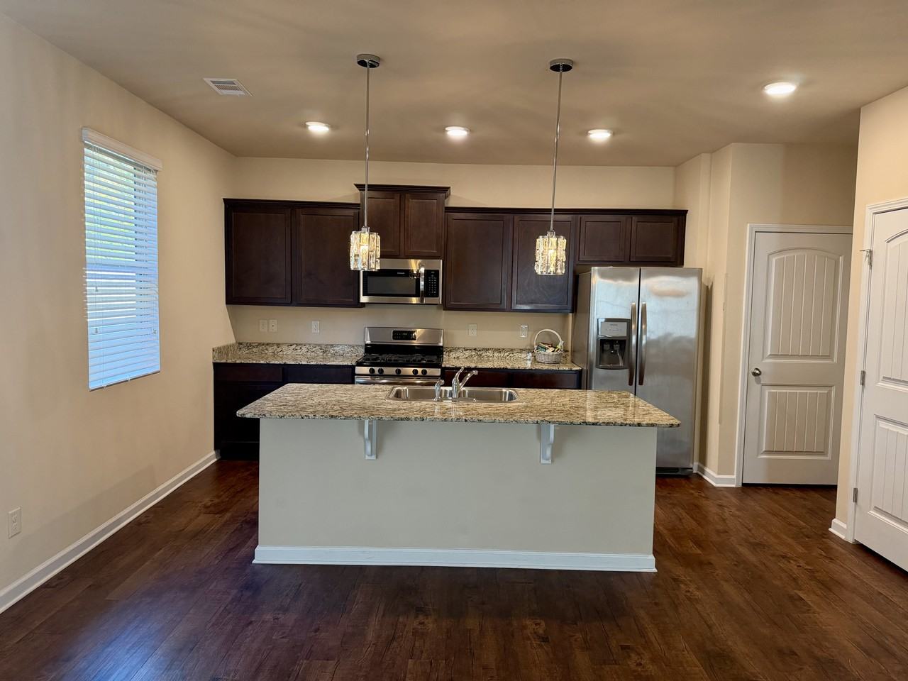 8 Thimbleberry Dr #NA - Photo 6 of 6