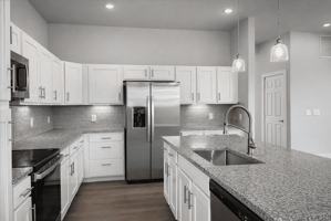 featured image of 1713 N Pine St #2301
