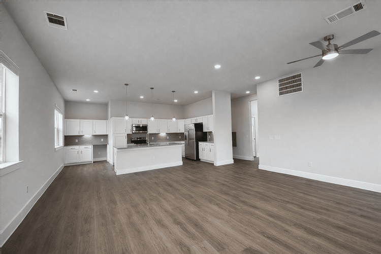 1713 N Pine St #2301 - Photo 6 of 18