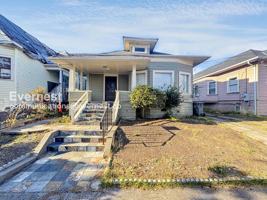 featured image of 714 60th St