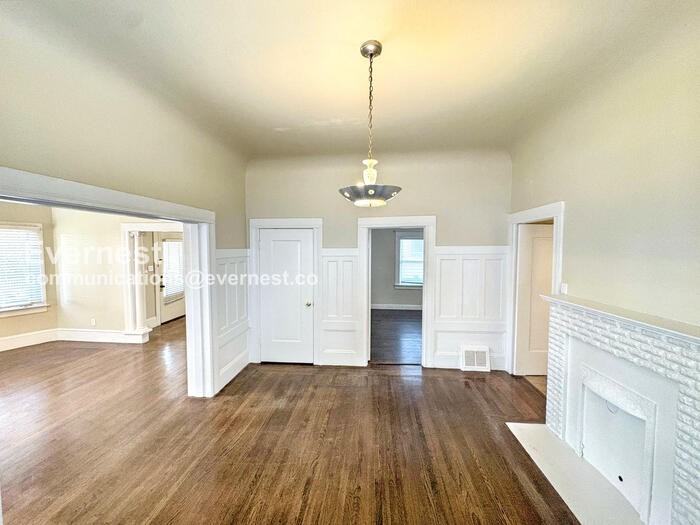 714 60th St - Photo 6 of 20