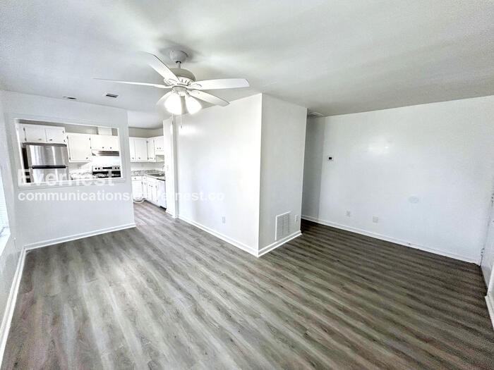 437 Annie St - Photo 4 of 17