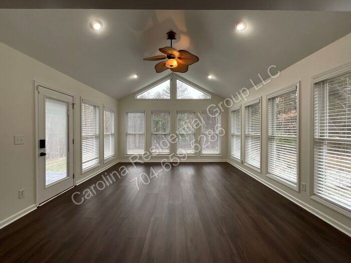 11431 Howell Center Dr - Photo 6 of 26