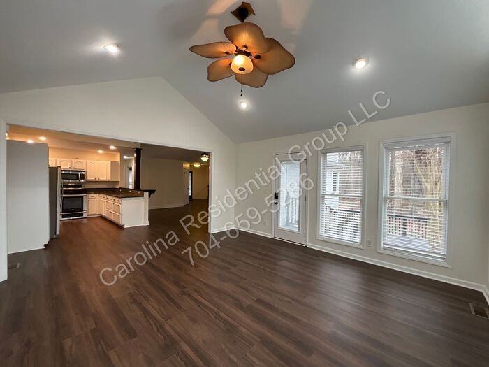 11431 Howell Center Dr - Photo 7 of 26