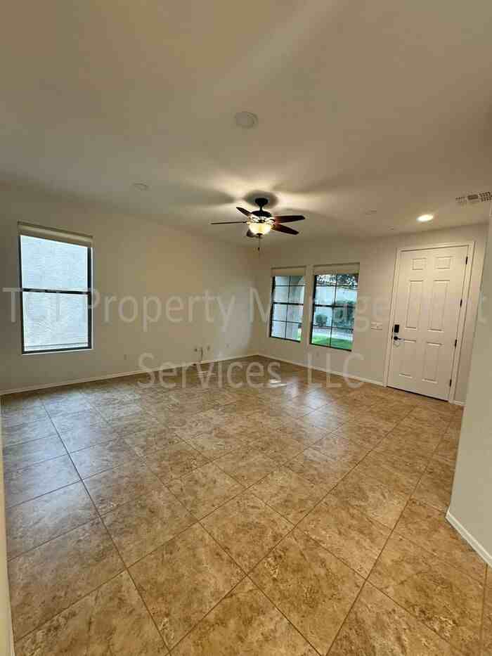 4621 E Blue Sage Rd - Photo 2 of 17