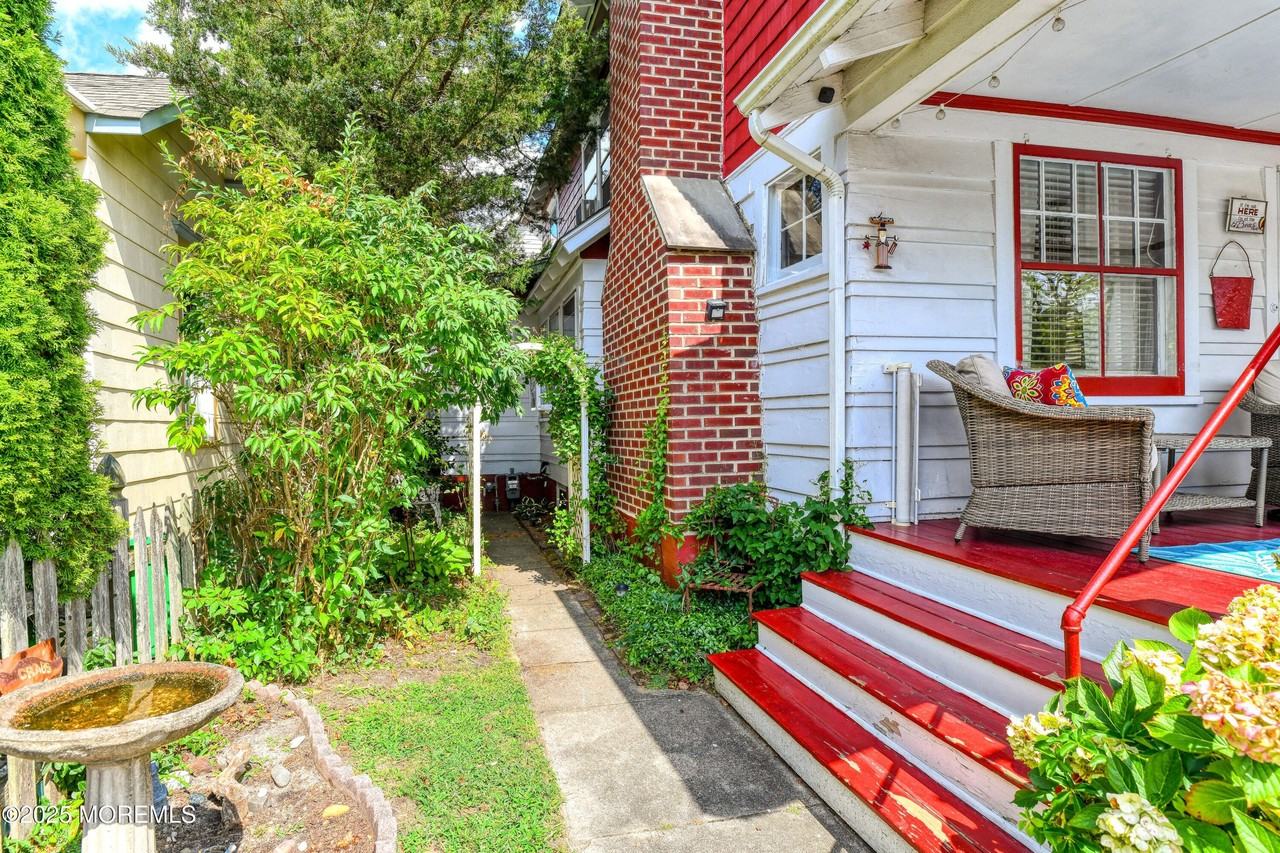 129 Cookman Ave - Photo 4 of 35