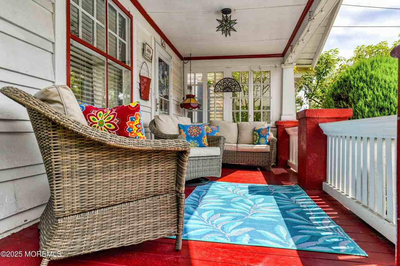 129 Cookman Ave - Photo 5 of 35