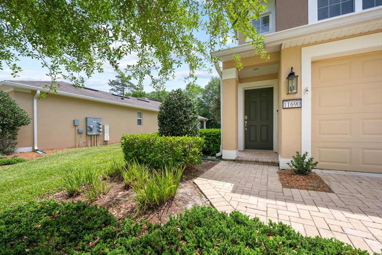 11690 Surfbird Cir #14A - Photo 2 of 30