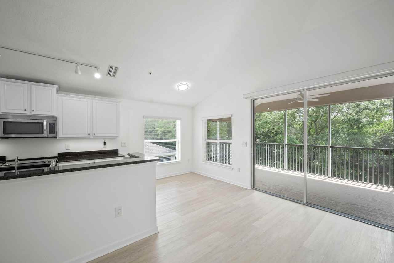 11690 Surfbird Cir #14A - Photo 7 of 30