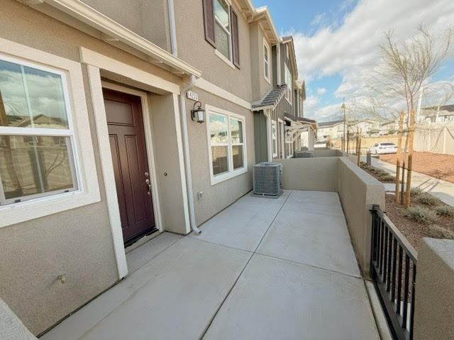 4253 E Rincon St #NA - Photo 3 of 25