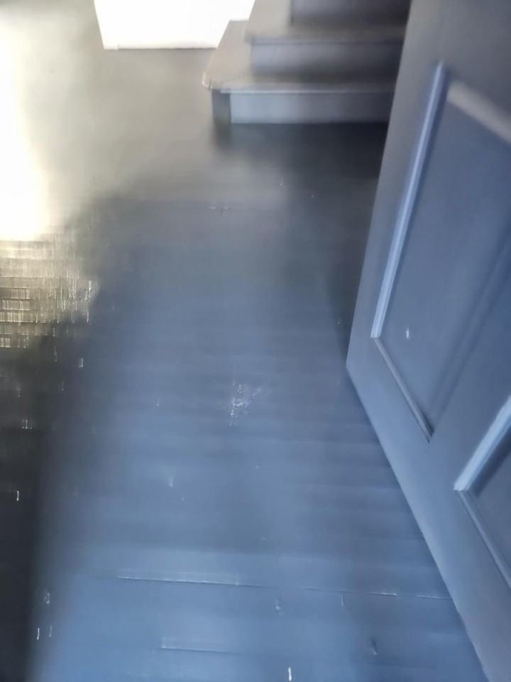 2210 Green St - Photo 3 of 10