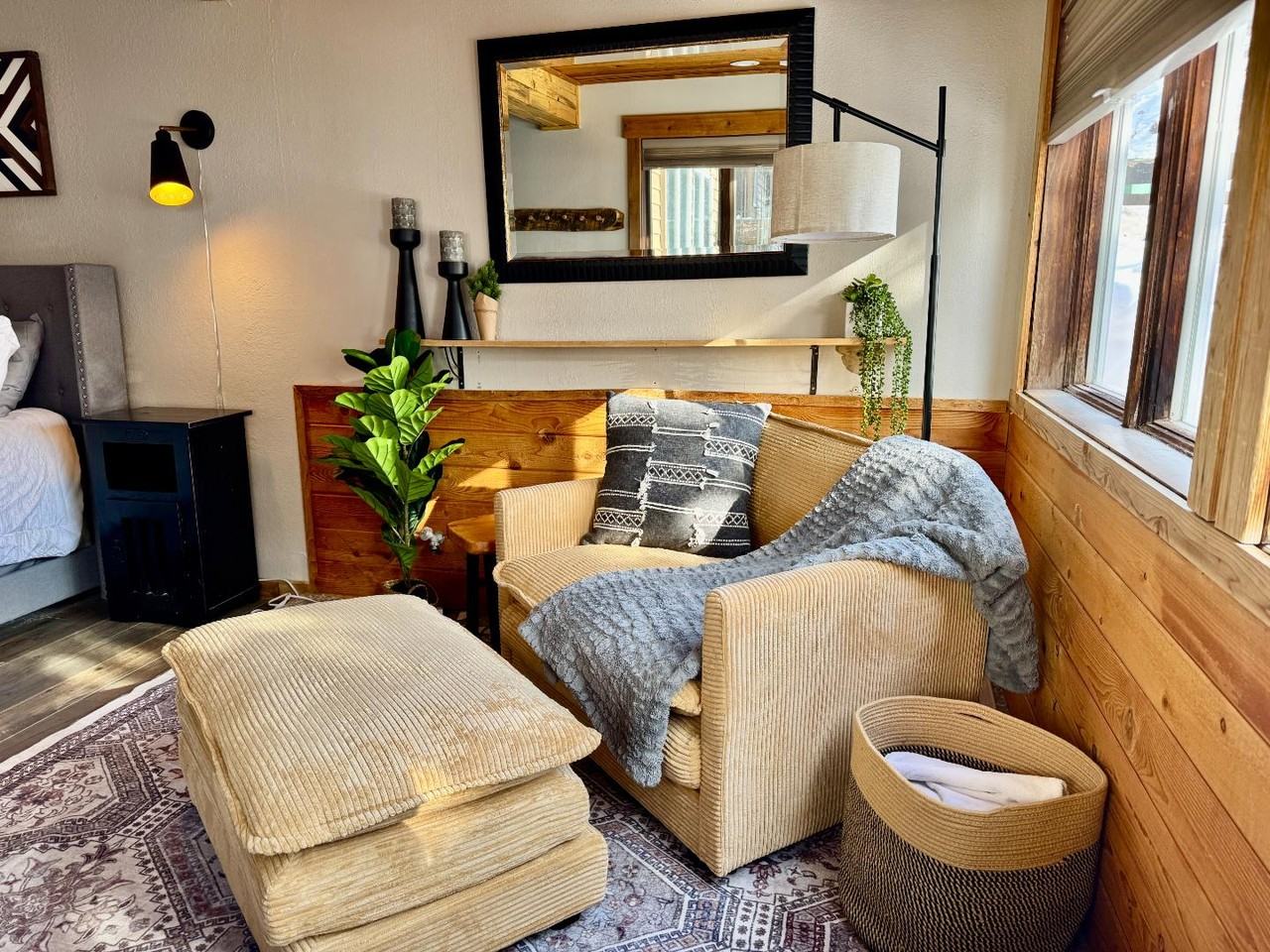 96 Mountainside Dr - Photo 2 of 13