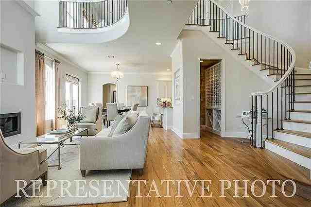 7513 Renaissance Blvd - Photo 7 of 20