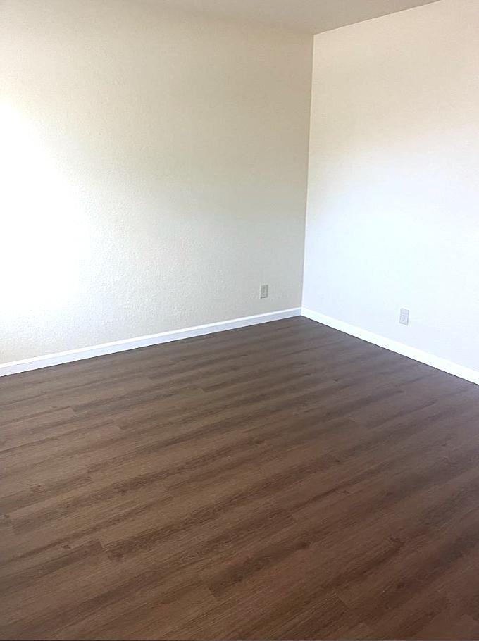 42 Washington St - Photo 6 of 20