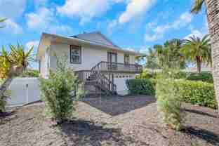 2700 Gulfview Dr - Photo 1 of 1