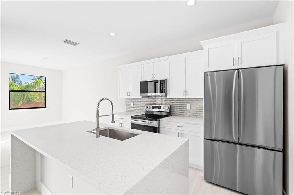 2064 55th Ter Sw - Photo 5 of 30