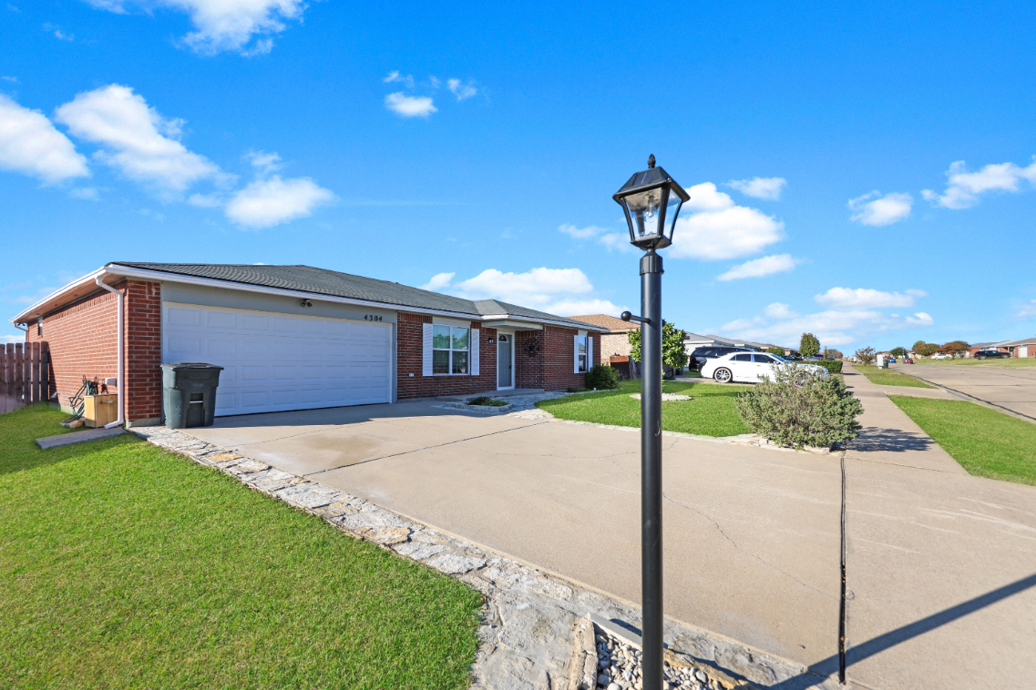 4304 Janelle Dr #NA - Photo 2 of 21