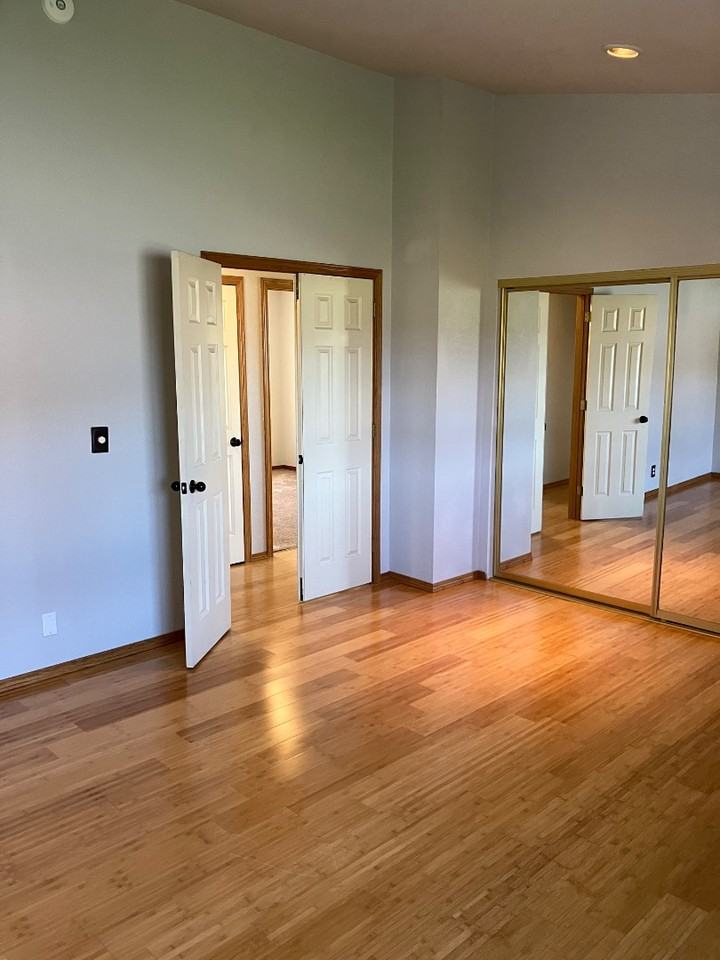 1750 Jessica Ct - Photo 4 of 9