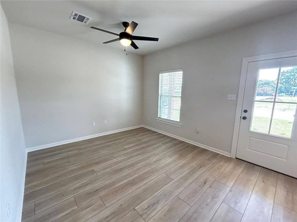 24161 John Mckinney Rd - Photo 3 of 10