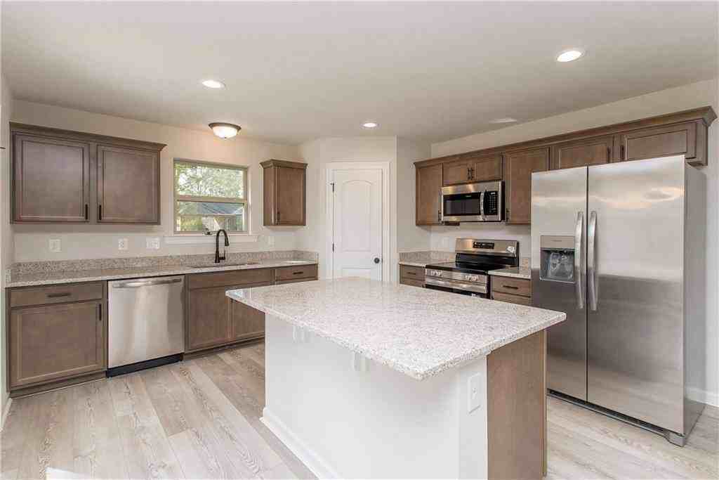 24134 John Mckinney Rd - Photo 4 of 18