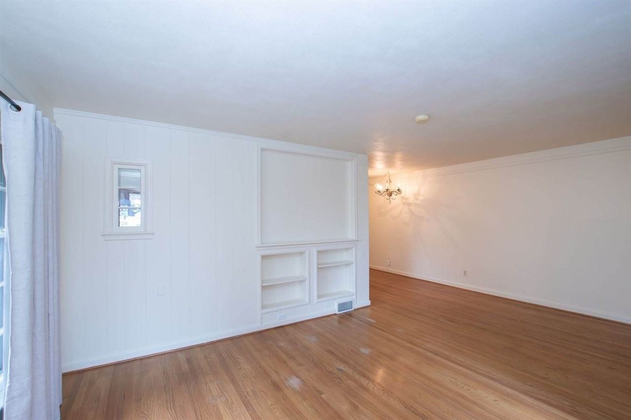 4933 Woodland Ave - Photo 6 of 25