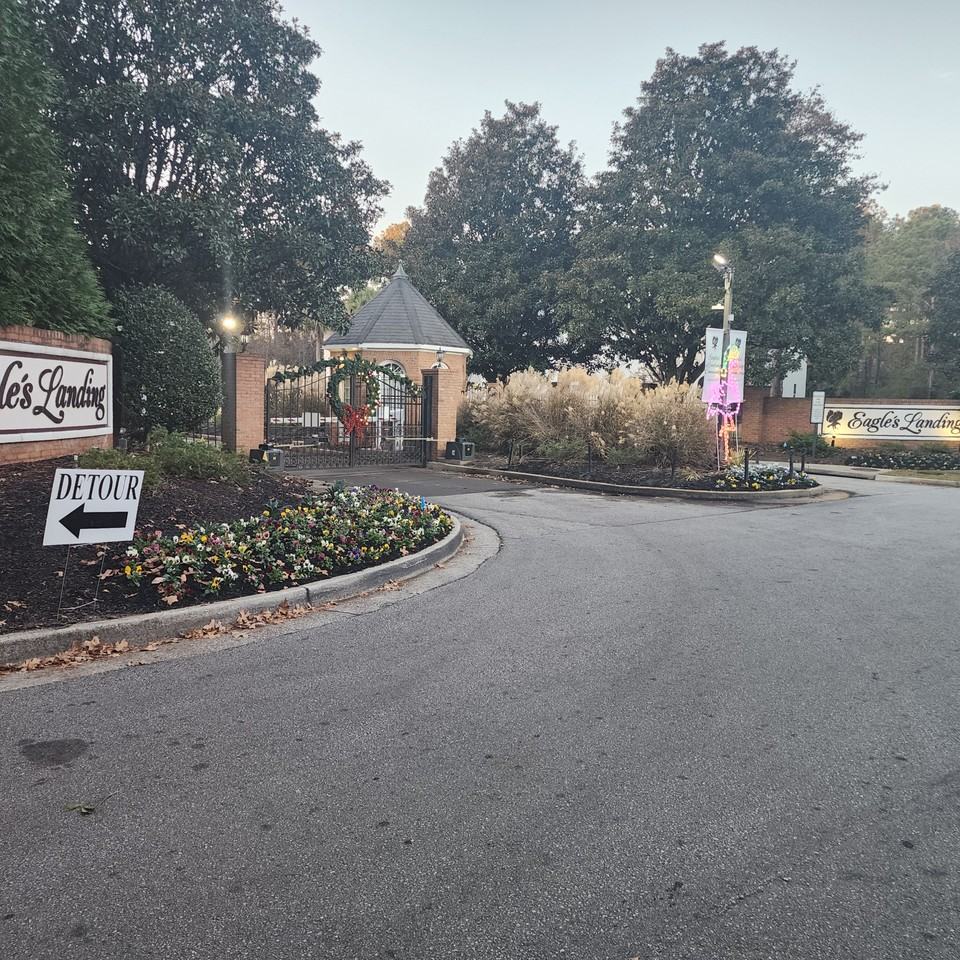 337 Langshire Dr #NA - Photo 2 of 28