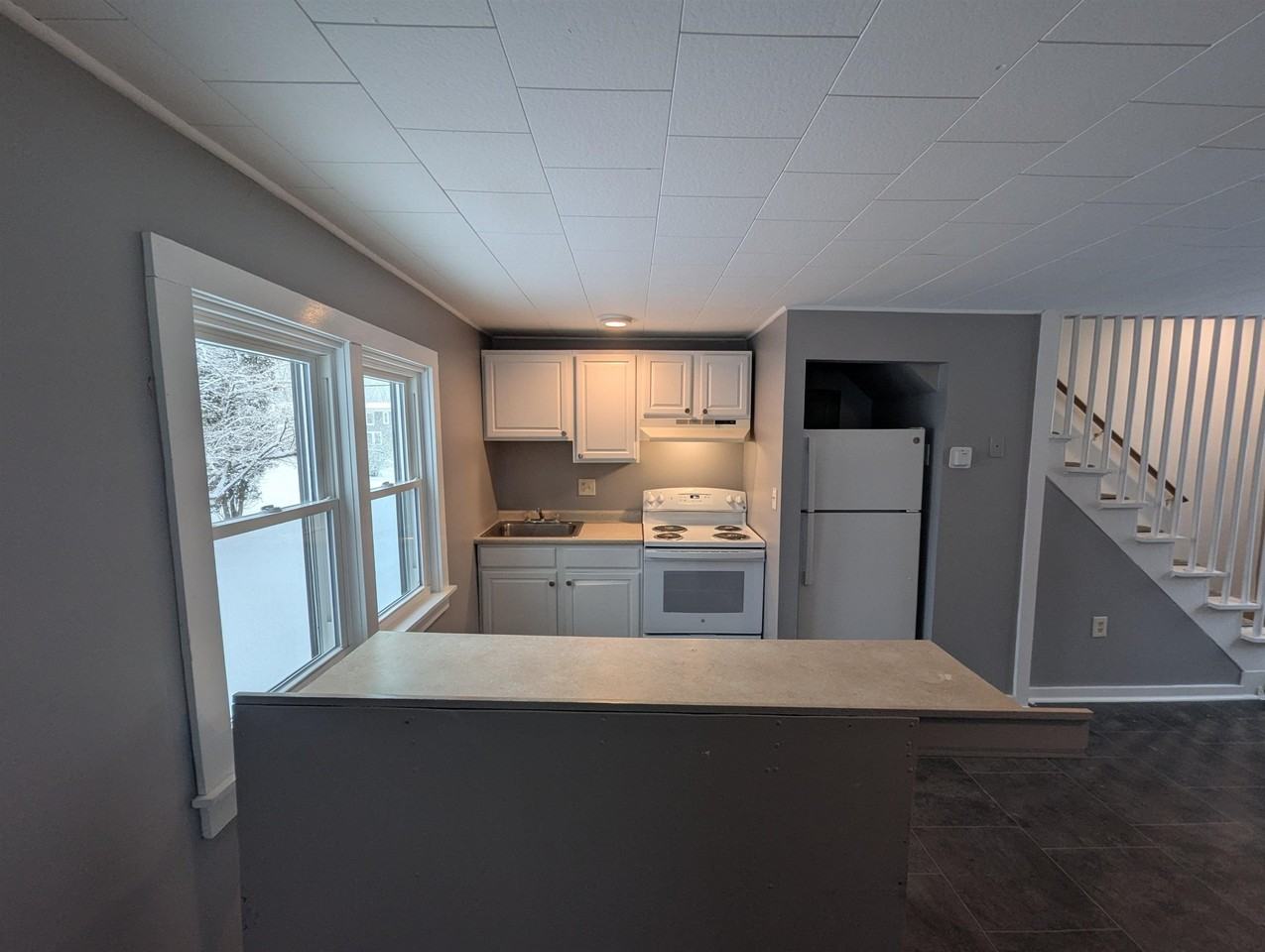 31 Chestnut St #E - Photo 4 of 13