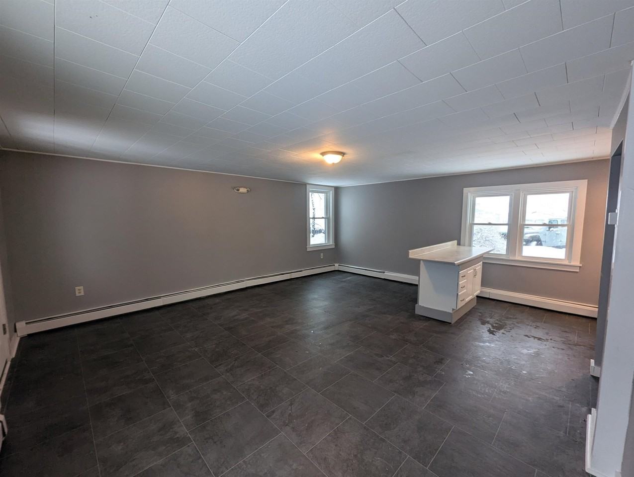 31 Chestnut St #E - Photo 6 of 13