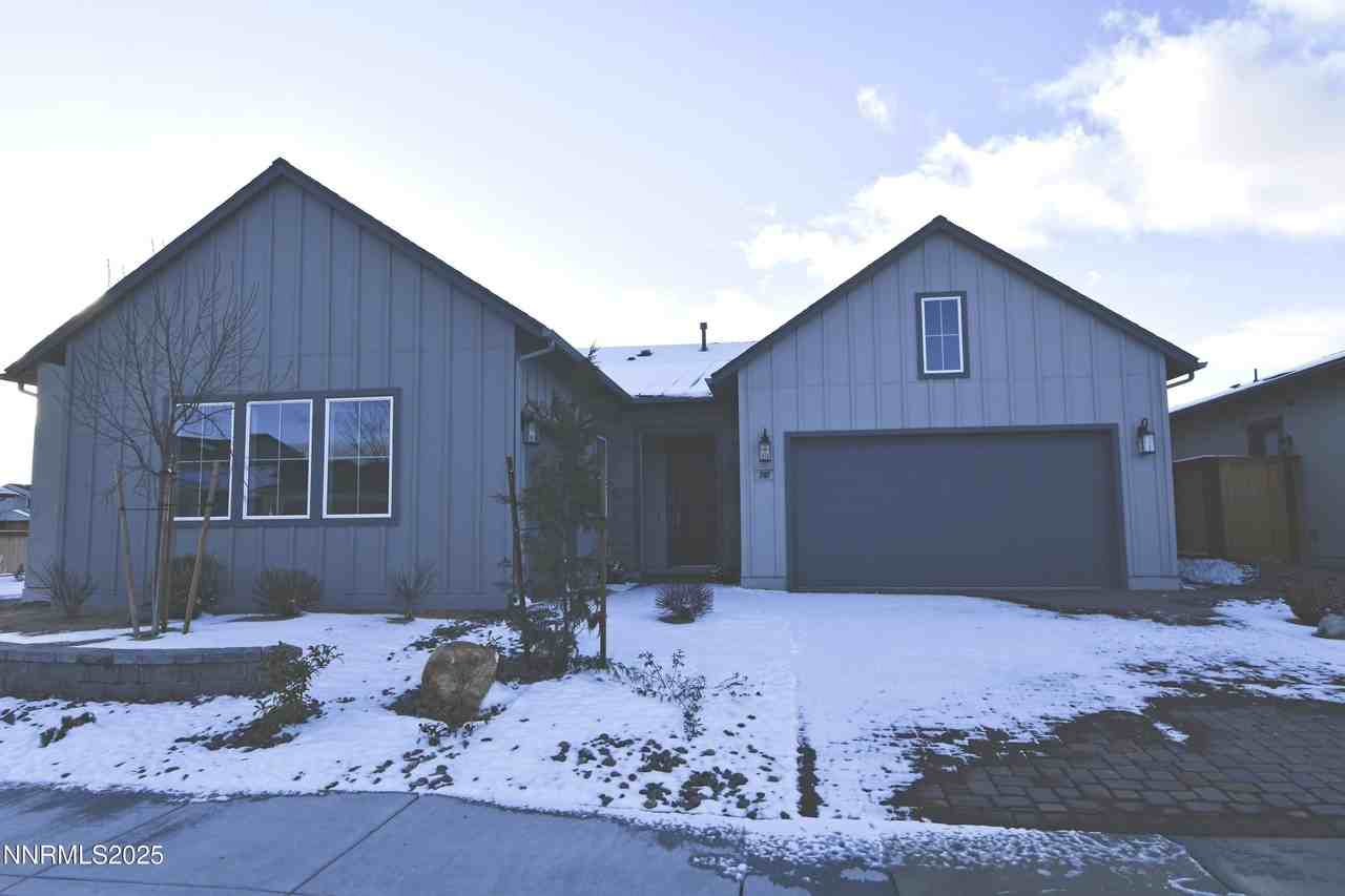 7587 Calypso Dr - Photo 2 of 39