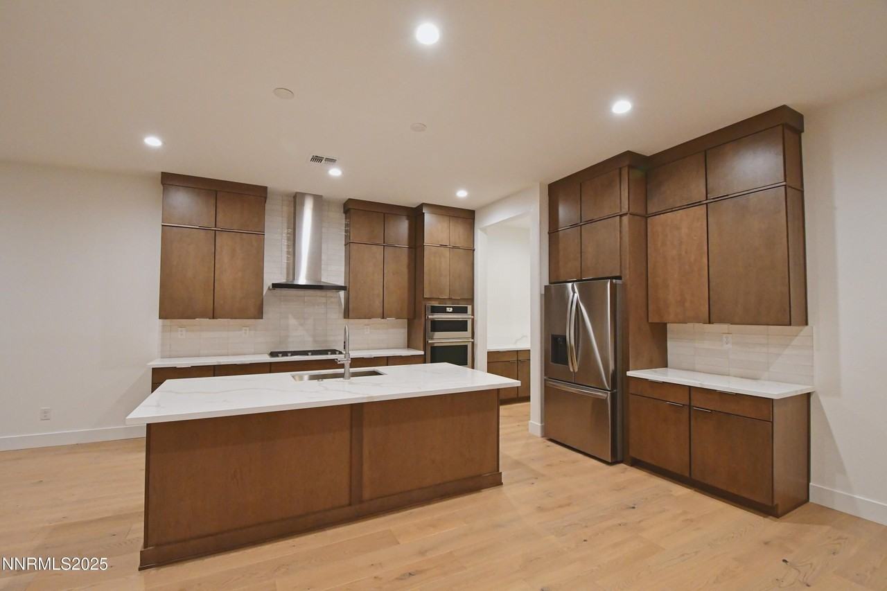 7587 Calypso Dr - Photo 7 of 39