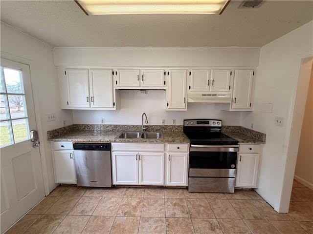 1201 Western Ave - Photo 3 of 9