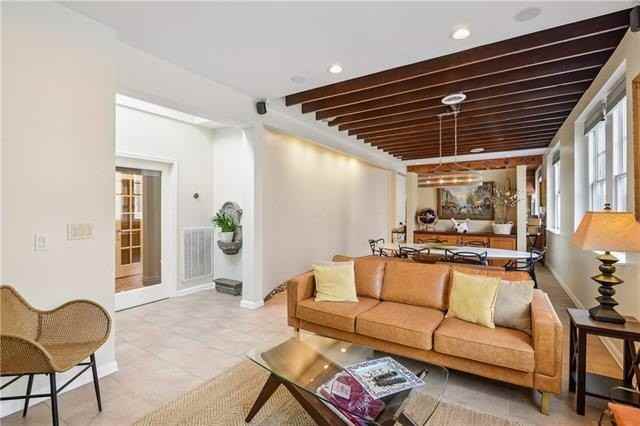 706 Girod St - Photo 5 of 29