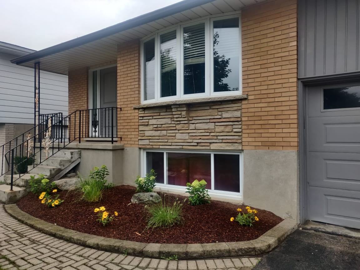 668 Highpoint Ave #1UPPER - Photo 2 of 24