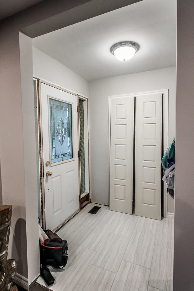 668 Highpoint Ave #1UPPER - Photo 3 of 24