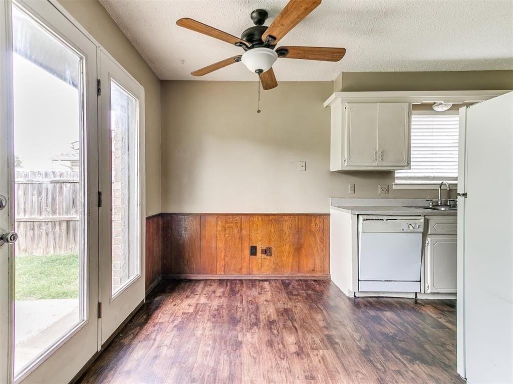 1303 Homeland Ave - Photo 5 of 17