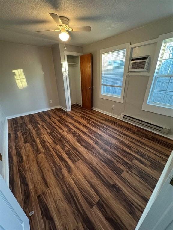 4107 N Hammond Ave - Photo 3 of 7