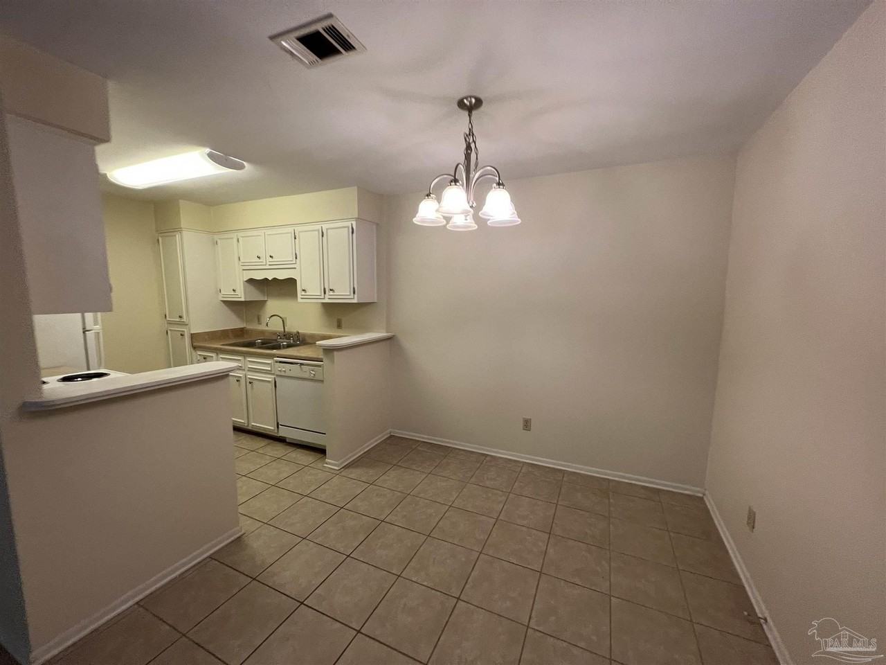 9473 Sunnehanna Blvd - Photo 4 of 16