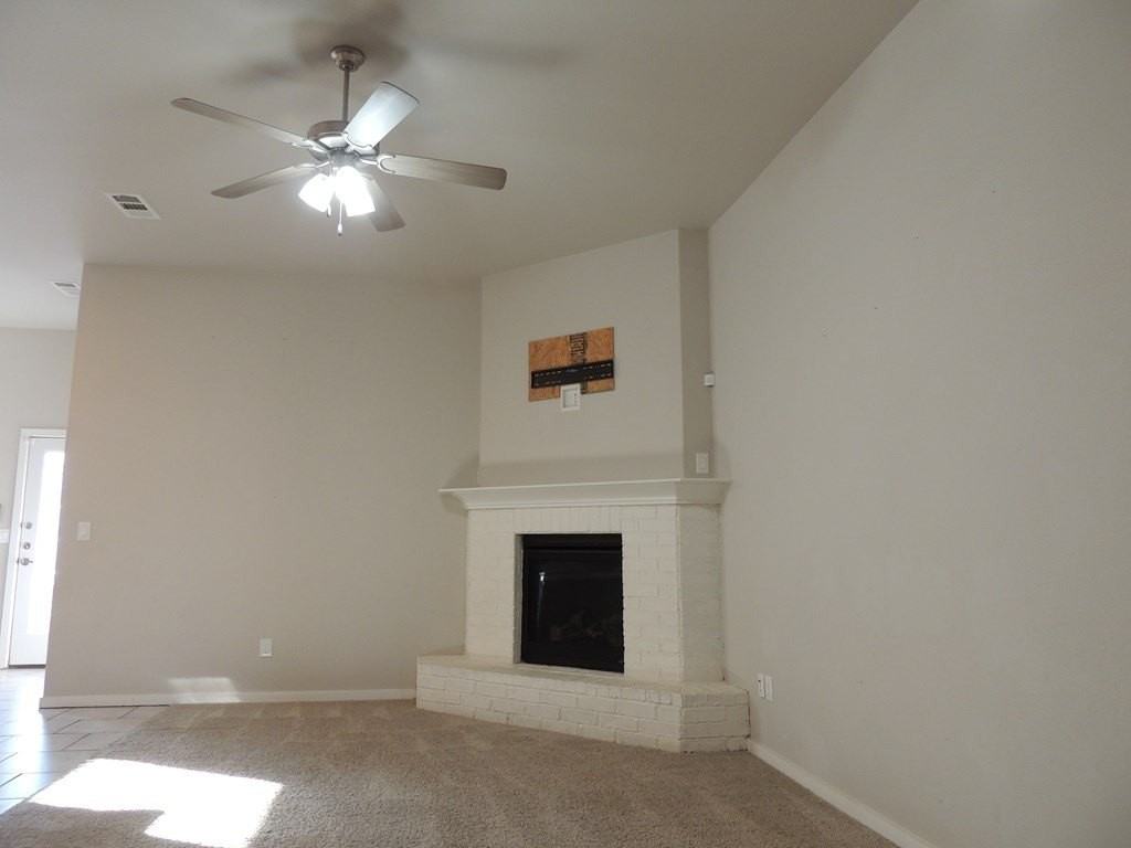 2516 Husk St - Photo 2 of 29