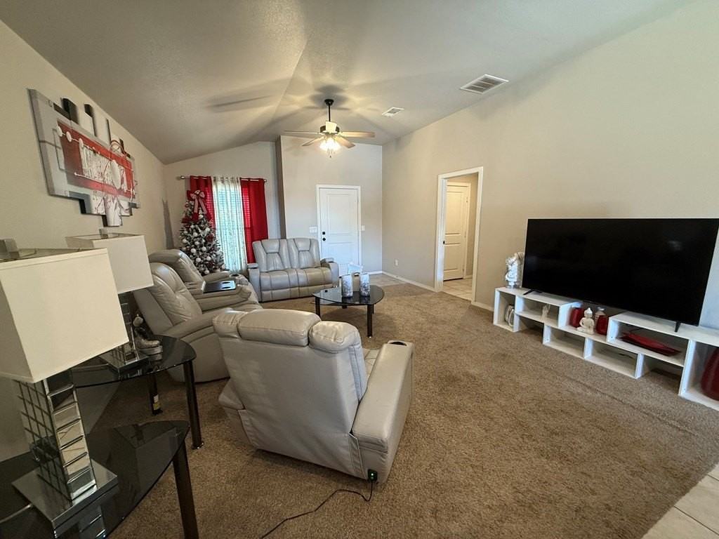 2410 Outlaw Ct - Photo 6 of 18