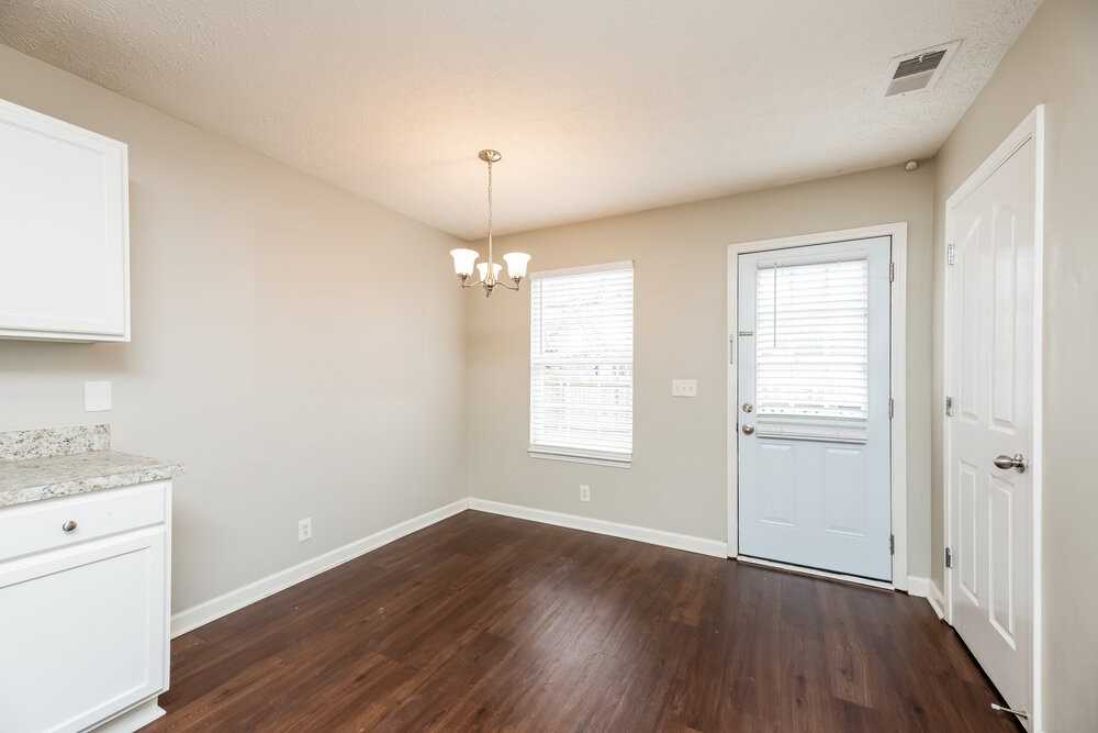 1515 Clifdon Ct - Photo 5 of 16