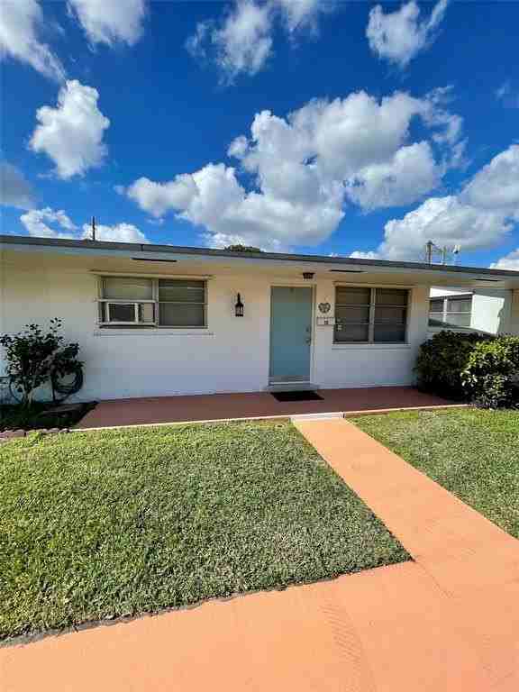 2325 Garfield St #12 - Photo 2 of 14