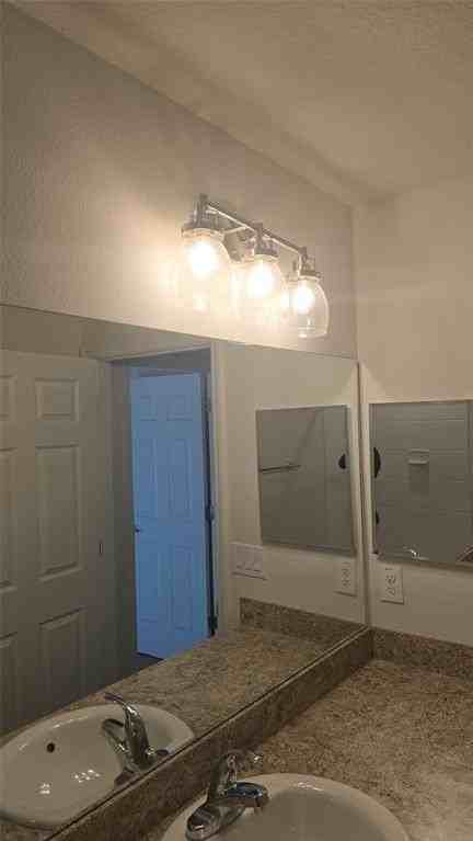 8398 Sw 138th Pl - Photo 7 of 27