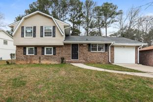 2580 Foxlair Trl - Photo 1 of 1