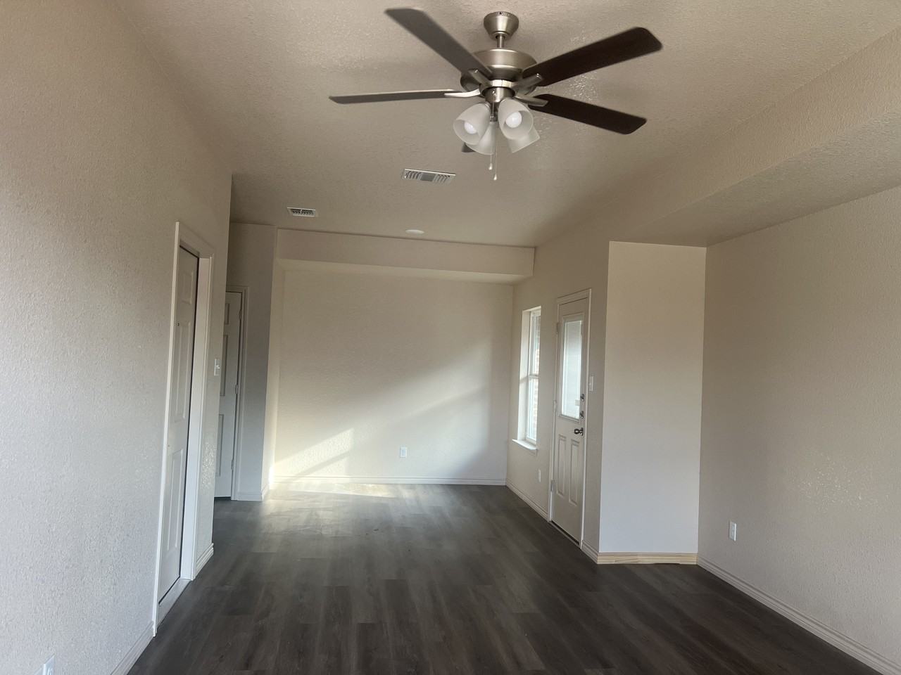 1102 Zora Dr #B - Photo 2 of 15