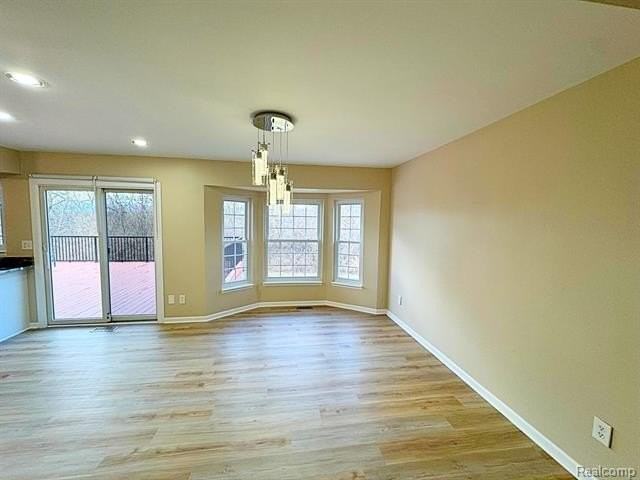 19479 Scenic Harbour Dr - Photo 7 of 50