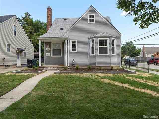 1027 S Wilson Ave - Photo 2 of 34