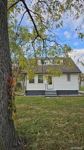 22141 15 Mile Rd - Photo 2 of 50