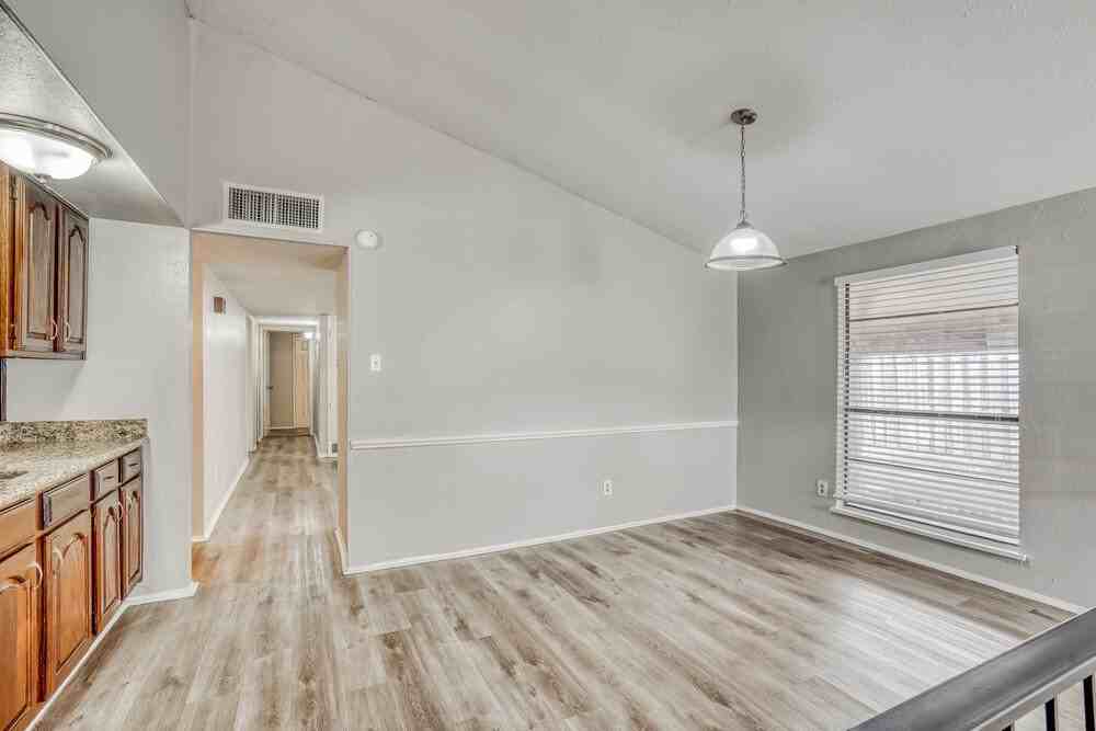 15614 Mendocino Dr - Photo 6 of 16