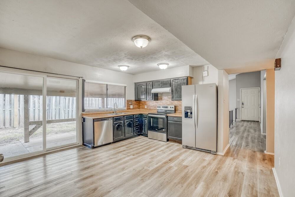 15614 Mendocino Dr - Photo 7 of 16